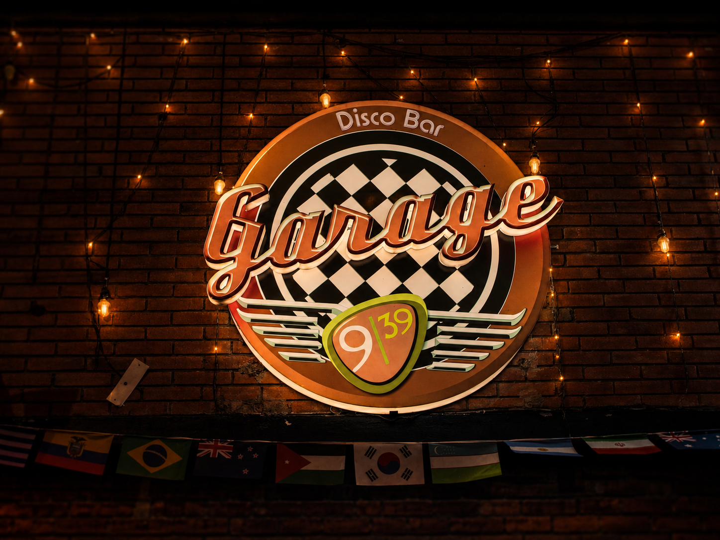 Disco bar